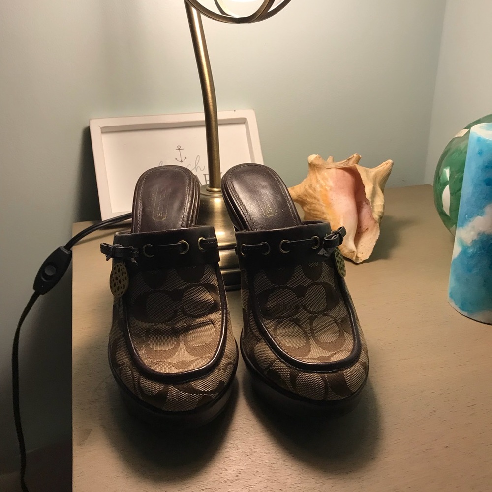 Coach clogs size 6